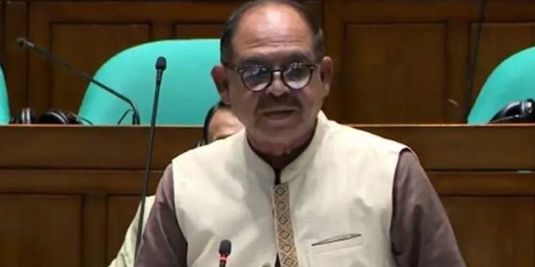 স্বামী-স্ত্রীর ডিভোর্স হতে পারে, প্রতিবেশী ভারতের সঙ্গে নয় : দিনেশ ত্রিবেদী প্রসঙ্গে বাংলাদেশের সংসদে জিএম সিরাজ
