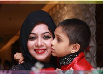 Shabnur is crying for her son, leaving the hospital at home