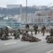 The second day : Russian forces advance on Kyiv
