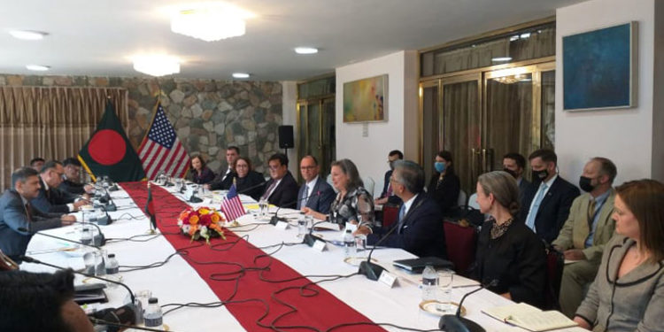 The United States wants to work together on the global situation and human rights issues