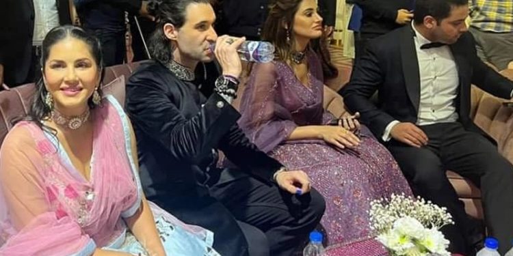 Apart from Sunny Leone, other Bollywood-Tollywood people have come to Dhaka