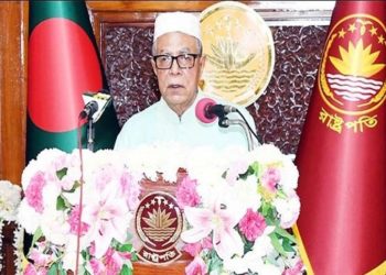 Rich people come forward to help poor people: President