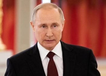 Putin is also destroying Russia