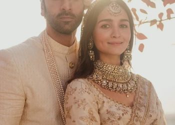 El Alia-Ranbir wedding photos in public
