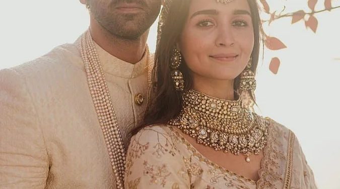 El Alia-Ranbir wedding photos in public