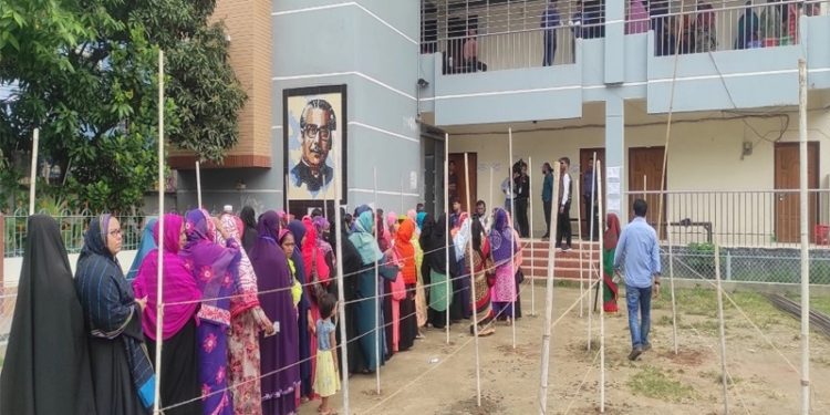 Voting is going on in Comilla city election