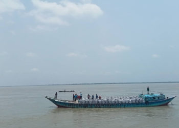 In Kazipur, the water of Jamuna is above danger level