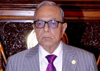 The President organized a special prayer at Bangabhaban on the National Day of Mourning