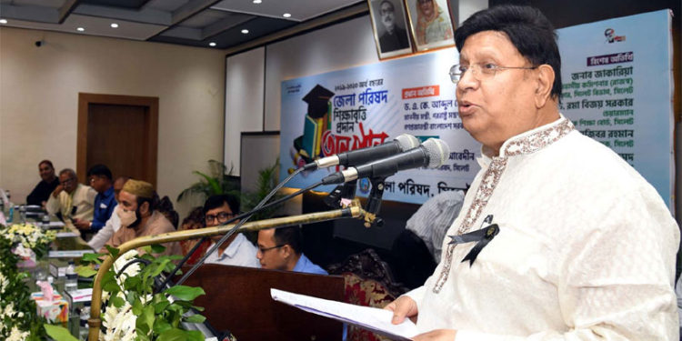 The foreign minister explained the statement ‘I am in heaven’