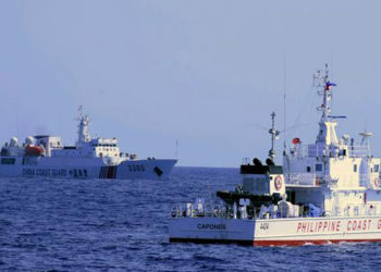 Chinese warship near Sri Lankan port