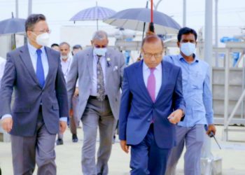 Bangladesh Minister and Chinese envoy inspect  Dasherkandi STP Project
