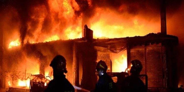 Fire in Bisik Industrial City, 5 units are working under control