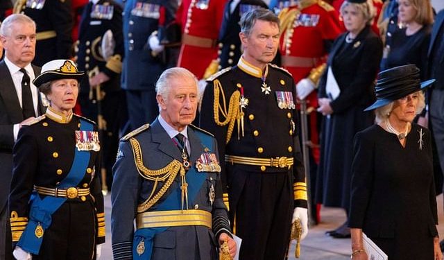 Thousands pass Queen Elizabeth’s coffin as she lies in state in London