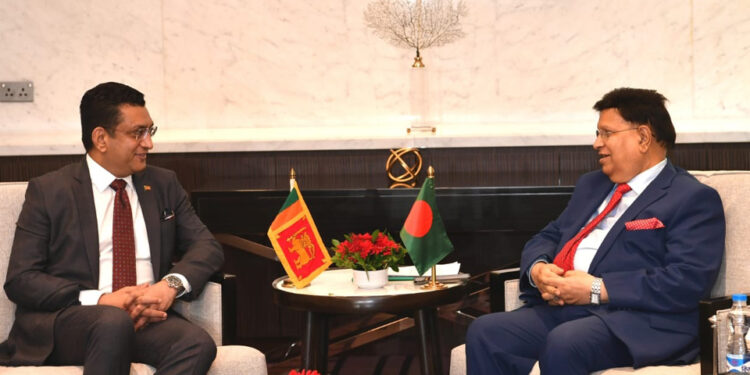 Momen stresses direct shipping connectivity with Sri Lanka