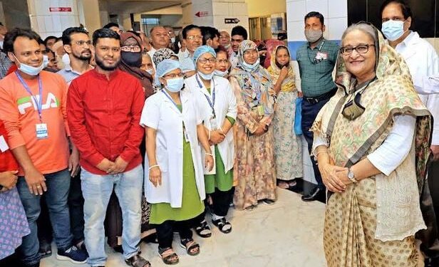 PM receives eye treatment as general patient