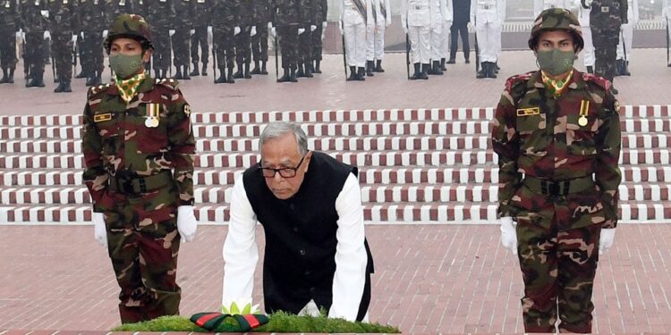 President pays tributes to Liberation War heroes