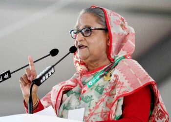 AL must go ahead overcoming conspiracies, hurdles: PM