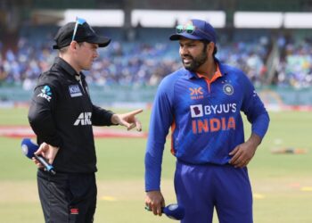 New Zealand win toss, opt to bowl against India in 3rd ODI