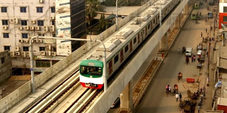 Metro Rail will run from dawn to midnight