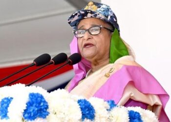 Be true friend of coastal people: PM to coast guard