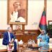 PM has breakfast meeting with Tony Blair