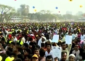 Mymensingh becomes city of euphoria as PM appears in public
