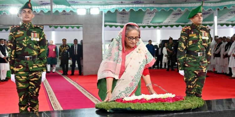 PM pays tributes to Bangabandhu on Independence Day