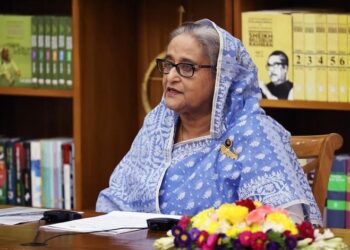 PM promises support to Bangabazar traders