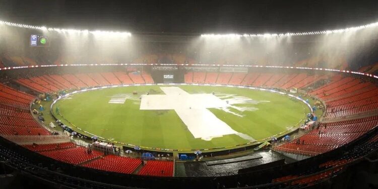 Light rain in Ahmedabad today, what impact will it have on IPL finals?