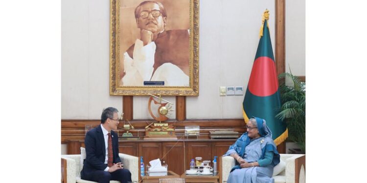 PM for economic cooperation between South, Southeast Asian countries