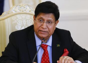 Momen hopes US visa policy to stop arson attack