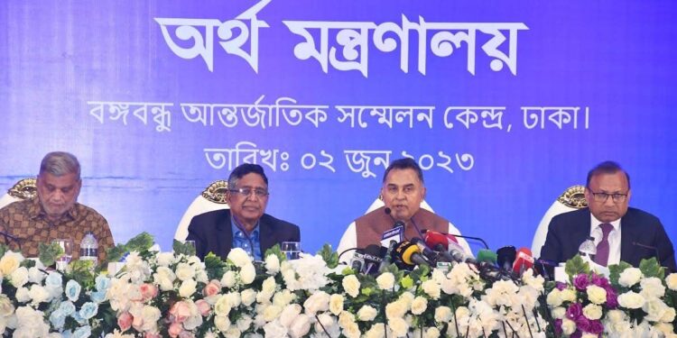Budget for FY24 awarded to all, rich and poor: Kamal