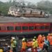 More than 280 dead, hundreds hurt in India triple train crash