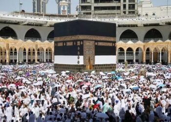 The new gilaf of the Kaaba is ready, will be wrapped today