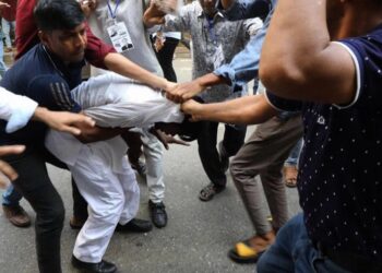 Hero Alam beaten up, taken to hospital