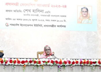 Apply own intelligence for country’s robust development: PM to scholars