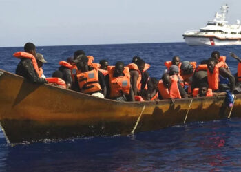 41 migrants die in shipwreck off Italy