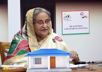 PM urges countrymen to keep faith in AL
