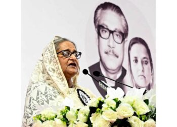 Stay alert about BNP’s move to play foul with people’s voting rights: PM