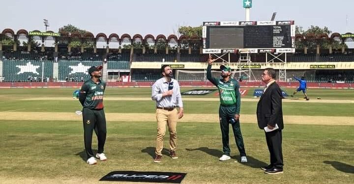 Bangladesh opts to bat first in Super 4 clash against Pakistan