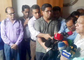 PM to take decision on size of polls-time govt: Anisul