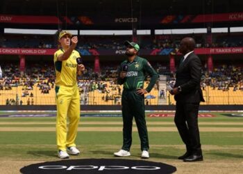 Pakistan bowl first against Australia in World Cup