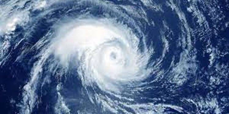 Cyclonic storm ‘Midhili’ likely to cross Mongla-Payra coast by this evening