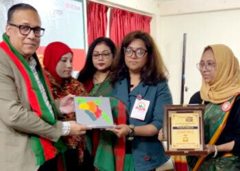 People’s Relief Committee (PRC) of Kolkata receives Bangladesh Liberation War Award