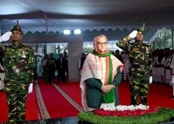 PM pays homage to Bangabandhu on Victory Day