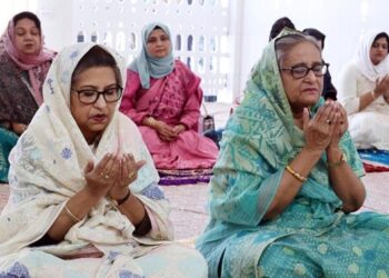 PM offers ziarat at Hazrat Shahjalal, Hazrat Shah Paran mazars