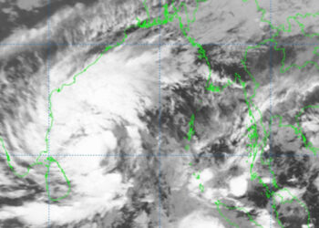 Cyclone ‘Migzaum’ at sea, 2nd warning signal at port