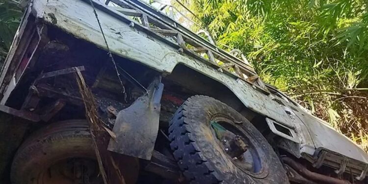 2 tourists die, 11 injured as jeep plunges into ditch at Bandarban in Bangladesh