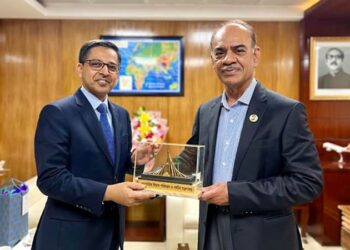 Bangladesh-India to hold joint tourism fair: Faruk