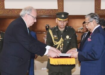 President receives credentials of seven ambassadors